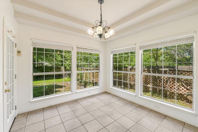 1626 WOODS BLVD, Round Rock, TX 78681