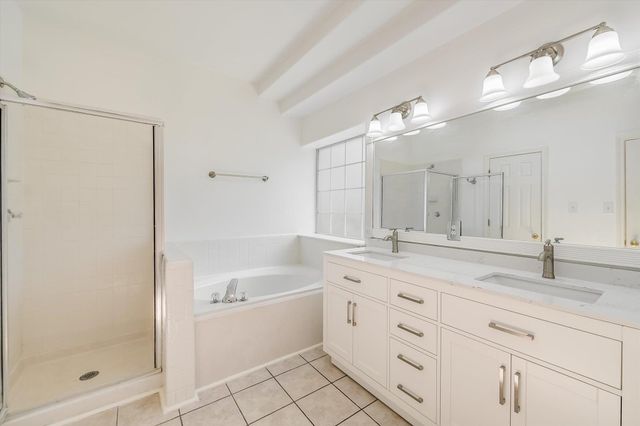1626 WOODS BLVD, Round Rock, TX 78681