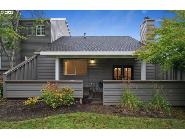 57 GREENRIDGE Ct, Lake Oswego, OR 97035