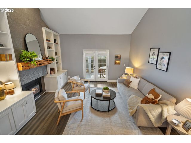 57 GREENRIDGE Ct, Lake Oswego, OR 97035