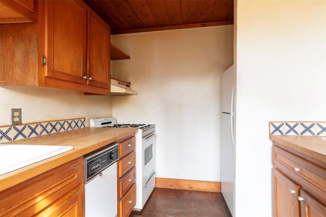 318 W Houghton, Santa Fe, NM 87505