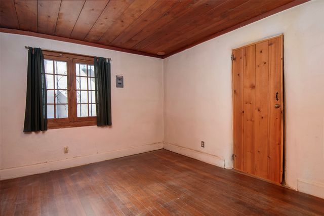 318 W Houghton, Santa Fe, NM 87505