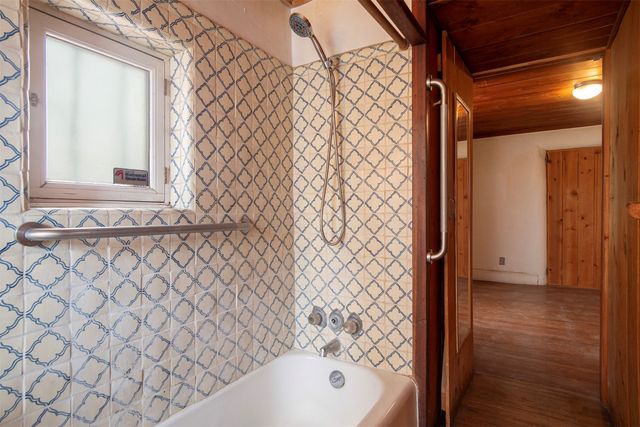 318 W Houghton, Santa Fe, NM 87505