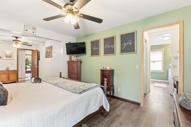 2016 Hinman Settler Road, Derby, VT 05829