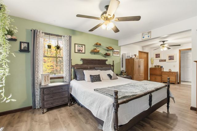 2016 Hinman Settler Road, Derby, VT 05829