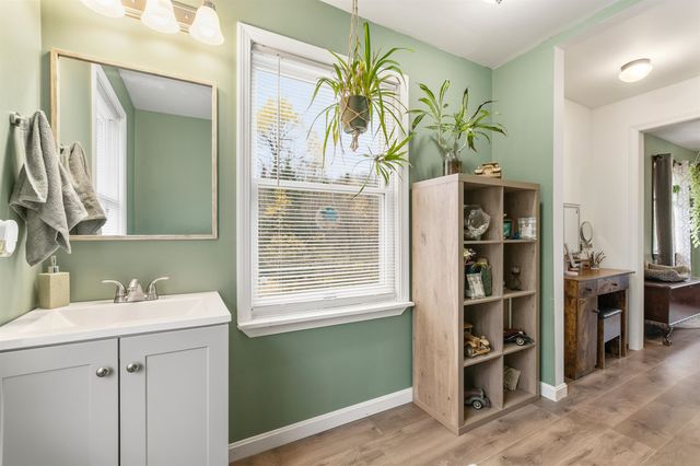 2016 Hinman Settler Road, Derby, VT 05829