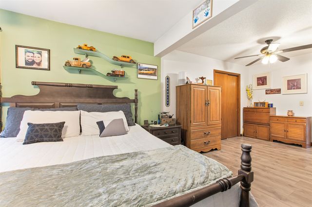 2016 Hinman Settler Road, Derby, VT 05829