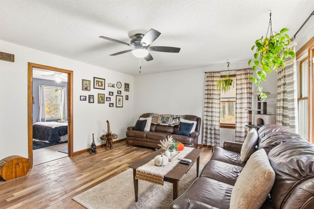 2016 Hinman Settler Road, Derby, VT 05829