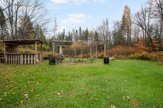 2016 Hinman Settler Road, Derby, VT 05829