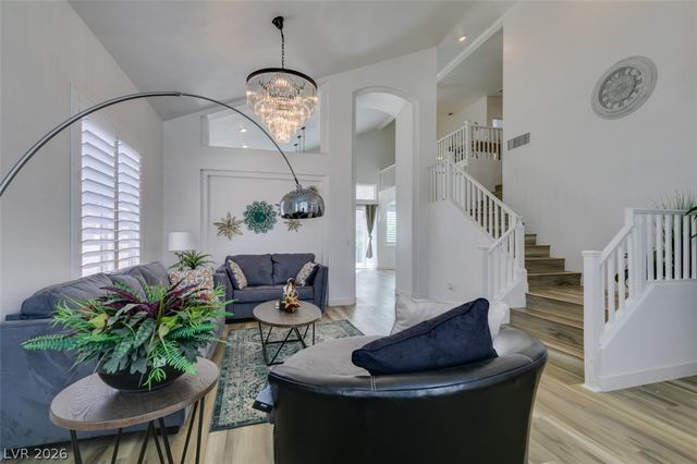 292 White Bluffs Street, Las Vegas, NV 89148