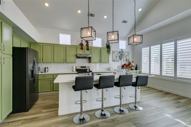 292 White Bluffs Street, Las Vegas, NV 89148