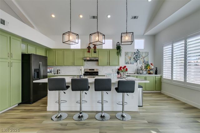 292 White Bluffs Street, Las Vegas, NV 89148