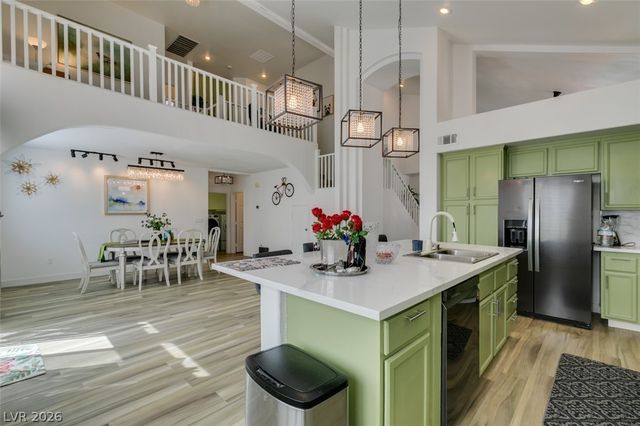 292 White Bluffs Street, Las Vegas, NV 89148