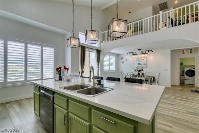 292 White Bluffs Street, Las Vegas, NV 89148