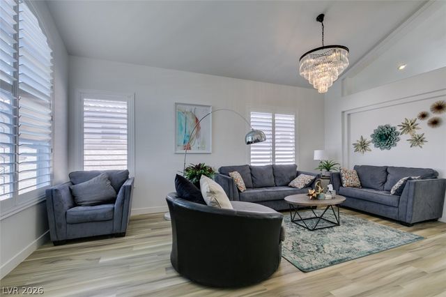 292 White Bluffs Street, Las Vegas, NV 89148