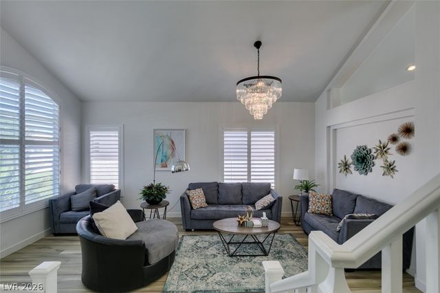 292 White Bluffs Street, Las Vegas, NV 89148