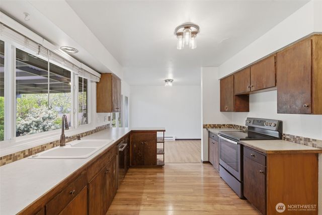 607 S 14th Street, Shelton, WA 98584