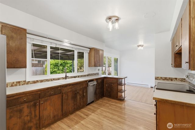 607 S 14th Street, Shelton, WA 98584