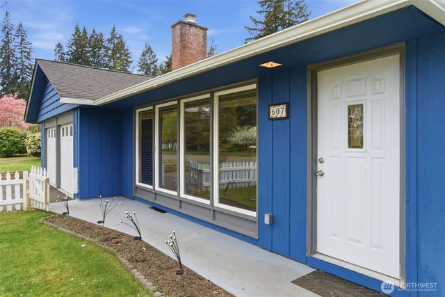 607 S 14th Street, Shelton, WA 98584