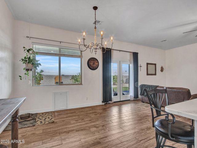 25516 W HUNTER Drive, Wittmann, AZ 85361