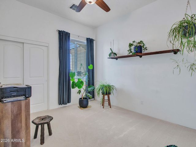 25516 W HUNTER Drive, Wittmann, AZ 85361