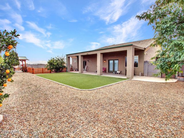 25516 W HUNTER Drive, Wittmann, AZ 85361