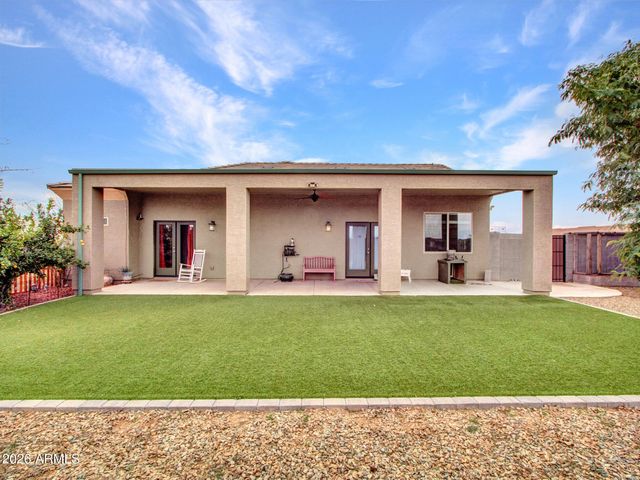 25516 W HUNTER Drive, Wittmann, AZ 85361