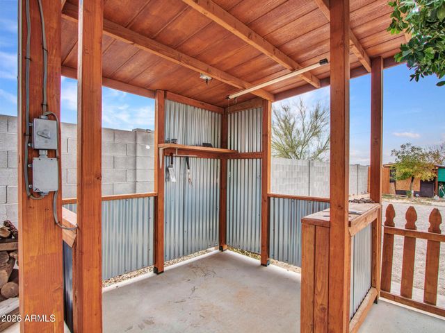 25516 W HUNTER Drive, Wittmann, AZ 85361