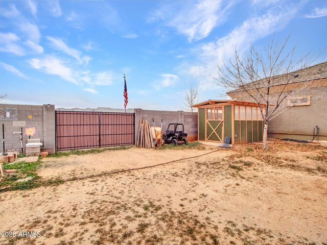 25516 W HUNTER Drive, Wittmann, AZ 85361