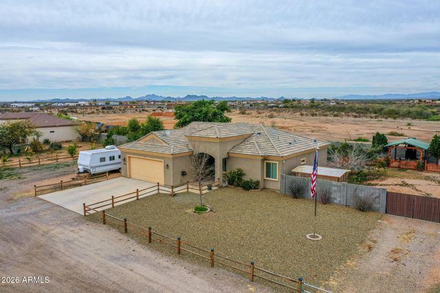 25516 W HUNTER Drive, Wittmann, AZ 85361