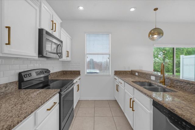 10815 SAVANNAH LANDING CIRCLE, Orlando, FL 32832