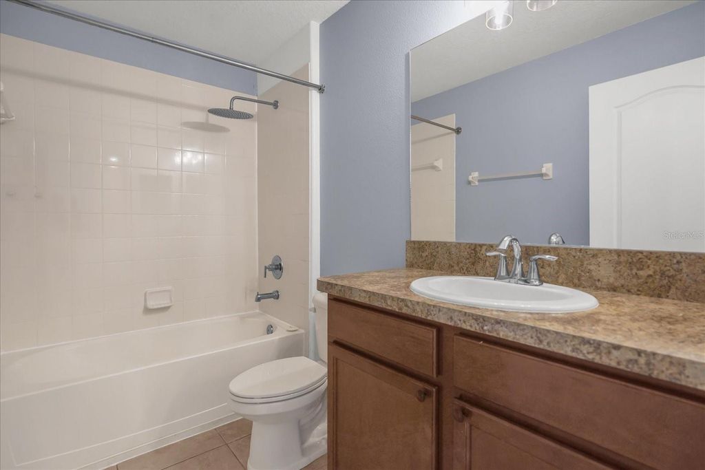 Image 14 of property listing at 10815 SAVANNAH LANDING CIRCLE, Orlando, FL 32832