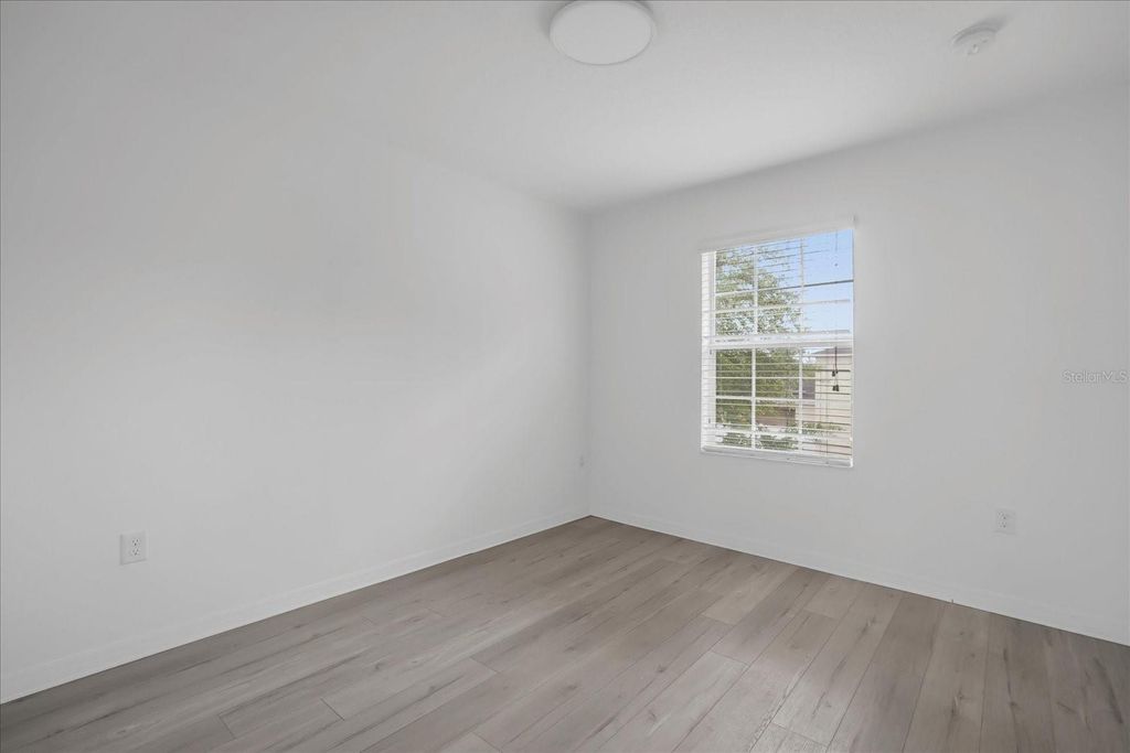 Image 15 of property listing at 10815 SAVANNAH LANDING CIRCLE, Orlando, FL 32832