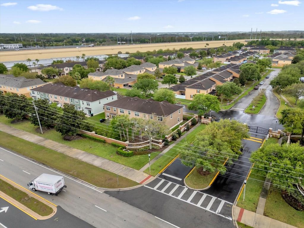 Image 26 of property listing at 10815 SAVANNAH LANDING CIRCLE, Orlando, FL 32832