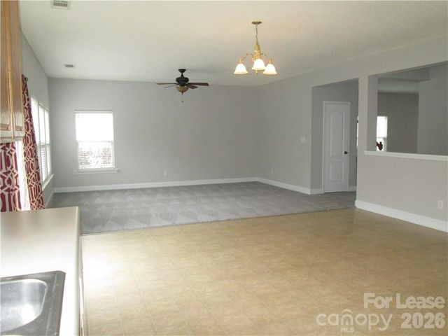 12623 Cumberland Cove Drive, Charlotte, NC 28273
