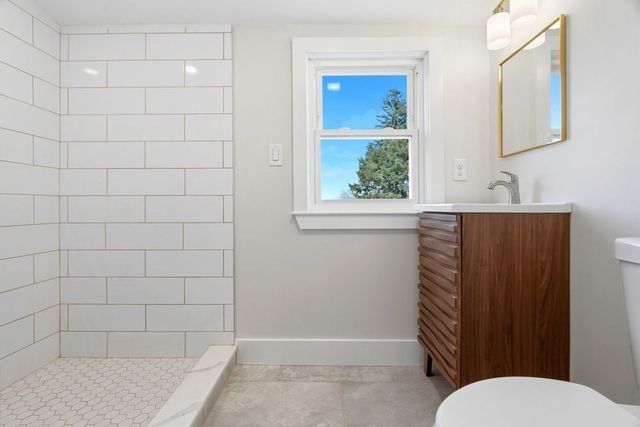 45 Chase Road, Waltham, MA 02453