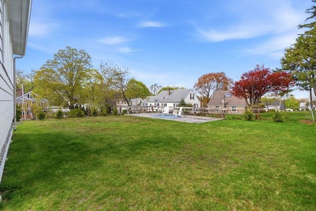 45 Chase Road, Waltham, MA 02453
