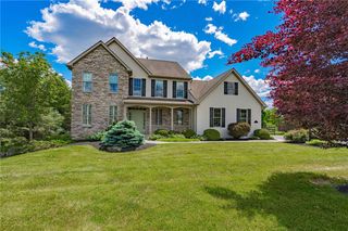 6000 Pond View Terrace, East Allen Twp, PA 18014