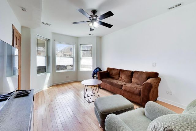 3324 N Kostner Avenue, Chicago, IL 60641