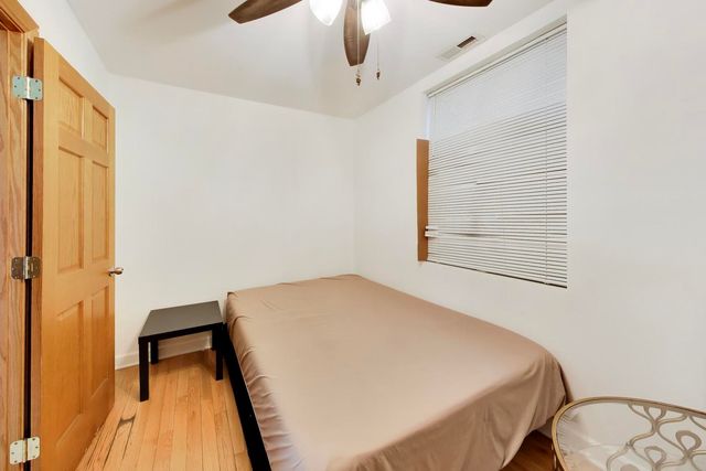 3324 N Kostner Avenue, Chicago, IL 60641