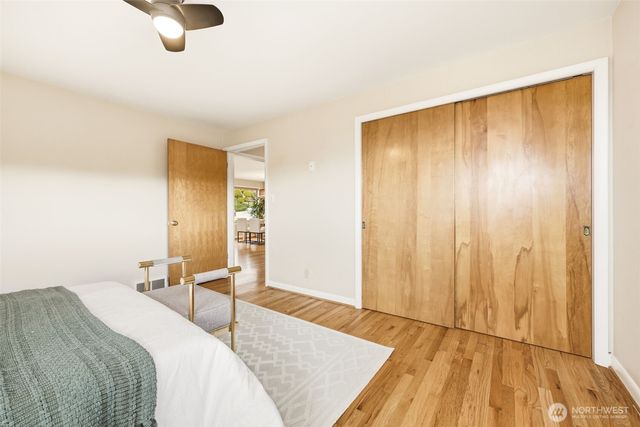 4019 SW Henderson Street, Seattle, WA 98136