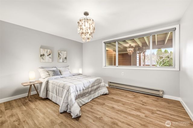 4019 SW Henderson Street, Seattle, WA 98136