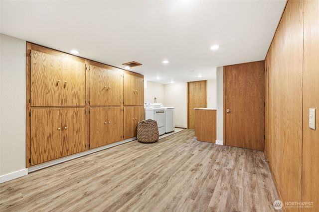 4019 SW Henderson Street, Seattle, WA 98136