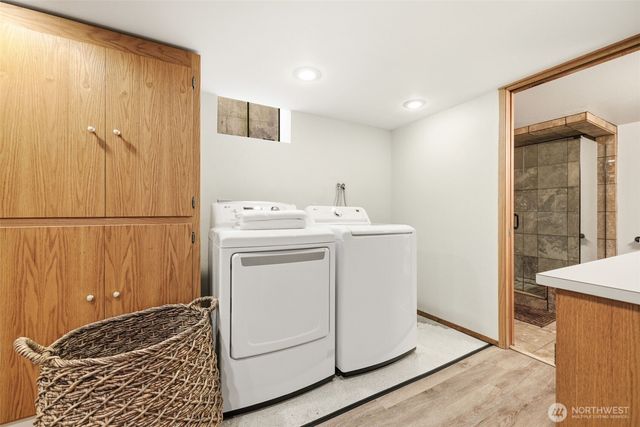 4019 SW Henderson Street, Seattle, WA 98136