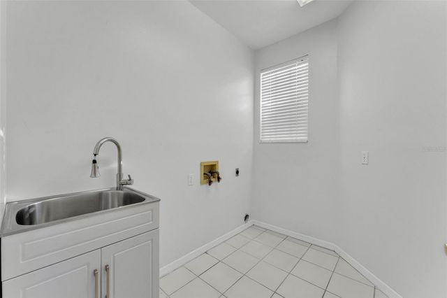 3133 STONEWATER DRIVE 3133, Lakeland, FL 33803