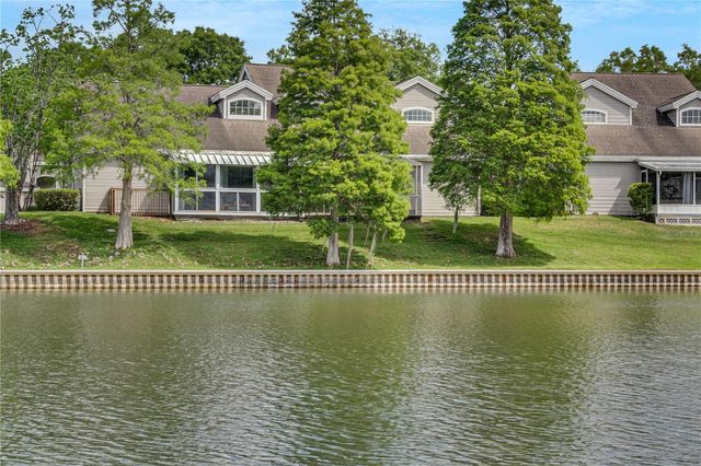 3133 STONEWATER DRIVE 3133, Lakeland, FL 33803