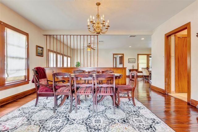 4316 Caduceus Place, Galveston, TX 77550