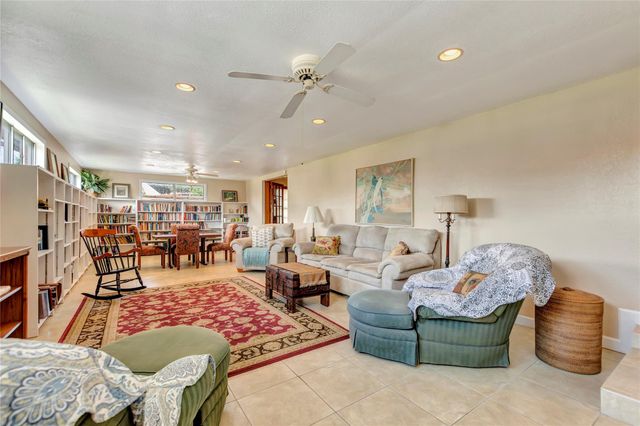 4316 Caduceus Place, Galveston, TX 77550