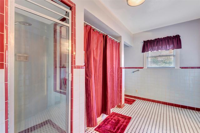 4316 Caduceus Place, Galveston, TX 77550