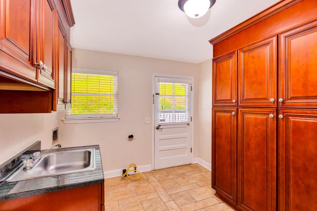 910 Mockingbird Drive, Chattanooga, TN 37412
